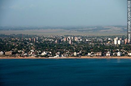Mansa beach. Paradas from 21 to 26. - Punta del Este and its near resorts - URUGUAY. Photo #41638