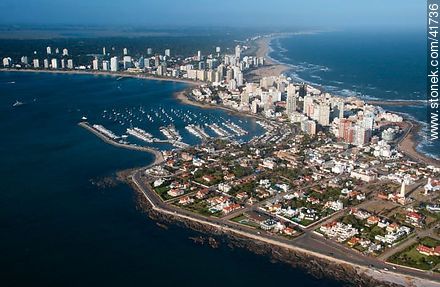 Peninsula and port of Punta del Este - Punta del Este and its near resorts - URUGUAY. Photo #41736