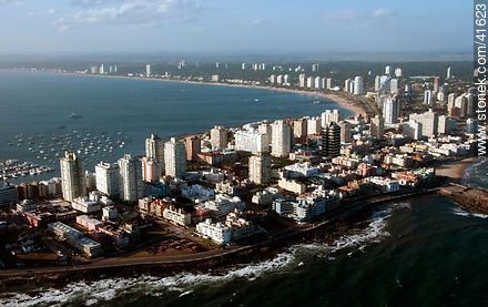 Península, puerto y bahía de Punta del Este - Punta del Este y balnearios cercanos - URUGUAY. Foto No. 41623