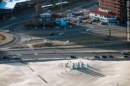 Dedos de Punta del Este. Parada 1 de Playa Brava. - Punta del Este y balnearios cercanos - URUGUAY. Foto No. 41596