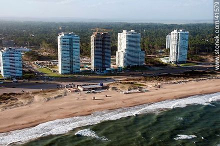 Playa Brava - Punta del Este y balnearios cercanos - URUGUAY. Foto No. 41579