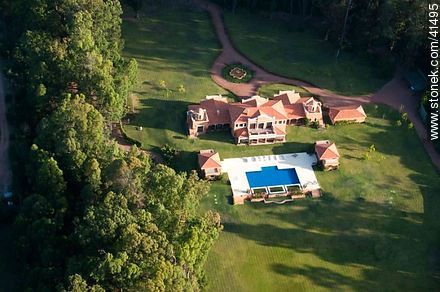 Rincón del Indio. Residencia de Susana Giménez. - Punta del Este y balnearios cercanos - URUGUAY. Foto No. 41495