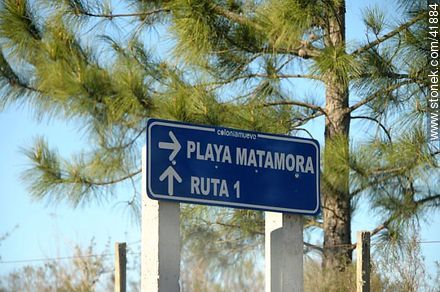 Playa Matamora - Departamento de Colonia - URUGUAY. Foto No. 41884
