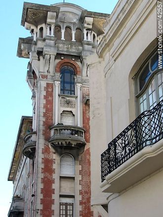 Bartolomé Mitre St. - Department of Montevideo - URUGUAY. Photo #42557