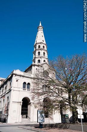 Parish San Fransico de Asis - Department of Montevideo - URUGUAY. Photo #42542