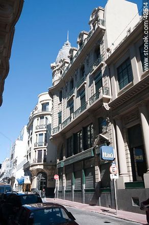 Zabala y 25 de Mayo. - Departamento de Montevideo - URUGUAY. Foto No. 42514