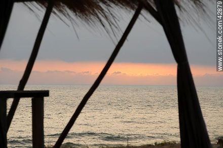 Sunset at sea. - Department of Maldonado - URUGUAY. Photo #42879