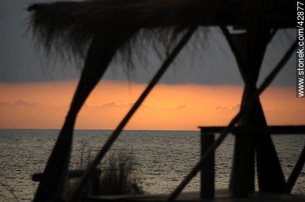 Sunset at sea. - Department of Maldonado - URUGUAY. Photo #42877