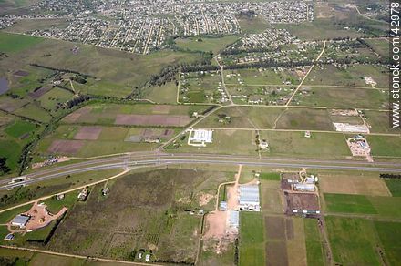 Las Piedras, Canelones. Ruta 5. - Departamento de Canelones - URUGUAY. Foto No. 42978