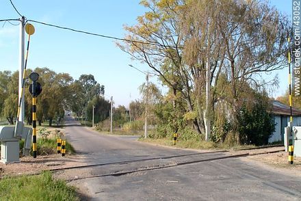 Vía férrea - Departamento de Montevideo - URUGUAY. Foto No. 43052