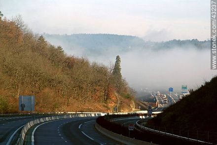 E70 motorway east - Region of Aquitaine - FRANCE. Foto No. 43237
