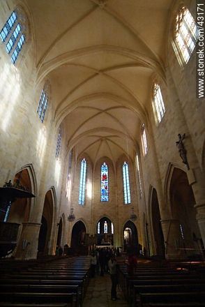 Sarlat-la-Canéda. Interior of the Cathedral of Saint Sacerdos. - Region of Aquitaine - FRANCE. Photo #43171