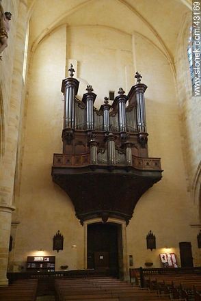 Sarlat-la-Canéda. Interior of the Cathedral of Saint Sacerdos. - Region of Aquitaine - FRANCE. Photo #43169