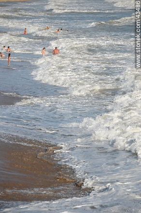 Waves of the sea shore - Department of Maldonado - URUGUAY. Photo #43486