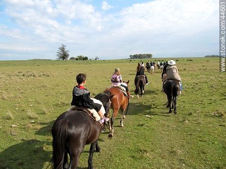 Cabalgata - Departamento de Florida - URUGUAY. Foto No. 44601