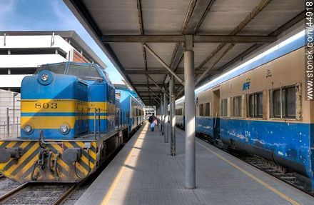 Antel station platform. - Department of Montevideo - URUGUAY. Foto No. 44918