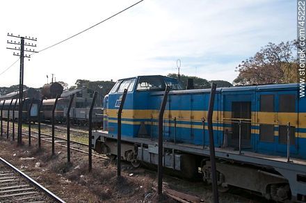Locomotive. - Department of Montevideo - URUGUAY. Photo #45222