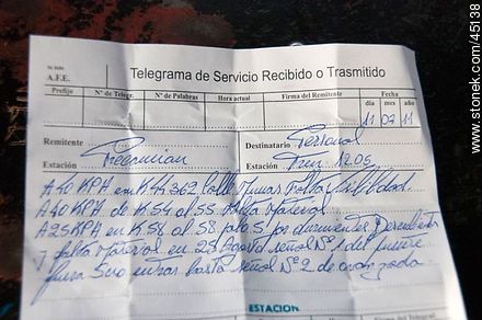 Railroad warning order - Department of Montevideo - URUGUAY. Foto No. 45138