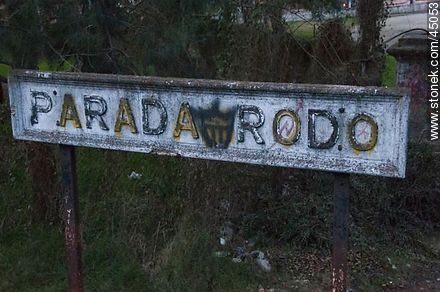 Stop Rodó. - Department of Montevideo - URUGUAY. Foto No. 45053