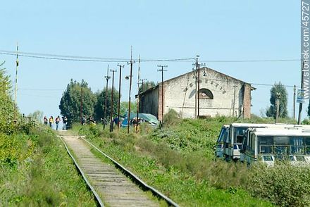 Railway in Pando - Department of Canelones - URUGUAY. Foto No. 45727