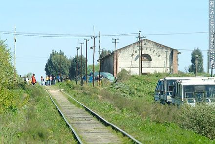 Railway in Pando - Department of Canelones - URUGUAY. Photo #45726