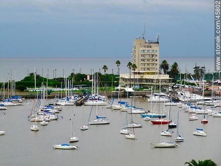 Puerto del Buceo. Yatch Club. - Department of Montevideo - URUGUAY. Photo #45802