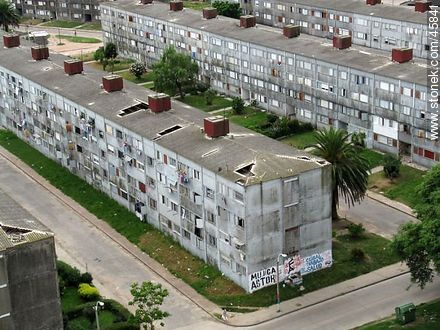 Building complex at the quarter of Euskalerria - Department of Montevideo - URUGUAY. Photo #45841
