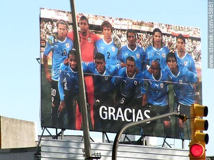 Thanks to Uruguayan football team -  - URUGUAY. Foto No. 45861