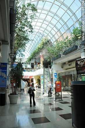Navidad en Montevideo Shopping Center - Departamento de Montevideo - URUGUAY. Foto No. 45764