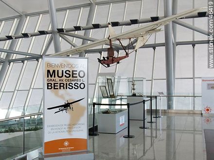 Muestra del Museo Aeronáutico Cesáreo L. Berisso - Departamento de Canelones - URUGUAY. Foto No. 46419