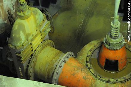 Pumps to extract water from the dry dock - Department of Montevideo - URUGUAY. Photo #46649