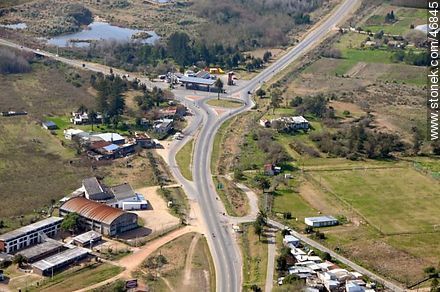 Roundabout Route 7 and Route 84. - Department of Canelones - URUGUAY. Photo #46845