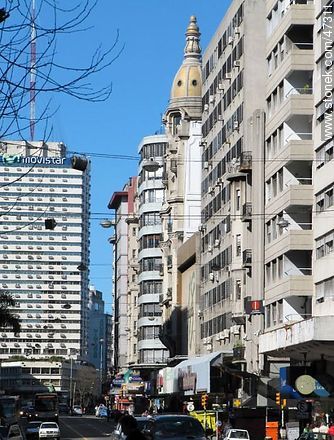 18 de Julio Ave. - Department of Montevideo - URUGUAY. Photo #47311