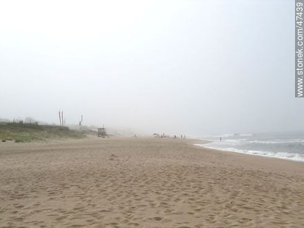 Niebla en Playa San Francisco - Departamento de Maldonado - URUGUAY. Foto No. 47439