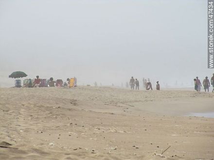 Niebla en Playa San Francisco - Departamento de Maldonado - URUGUAY. Foto No. 47434