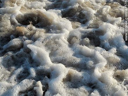 Foam on the shore - Department of Maldonado - URUGUAY. Photo #47576