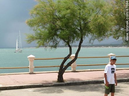 Rambla tormentosa - Departamento de Maldonado - URUGUAY. Foto No. 47684