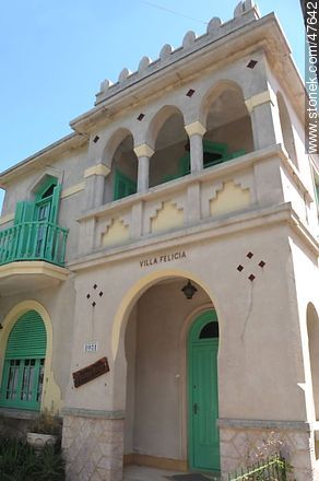 Villa Felicia. Antigua residencia de Piriápolis. - Departamento de Maldonado - URUGUAY. Foto No. 47642