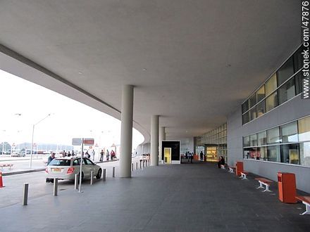 Aeropuerto Internacional de Carrasco - Departamento de Canelones - URUGUAY. Foto No. 47876