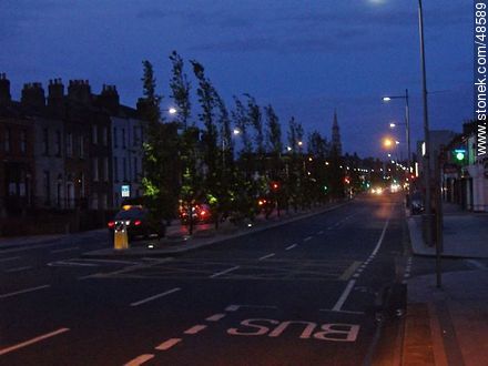 Street of Dublin at dusk - Ireland - BRITISH ISLANDS. Photo #48589