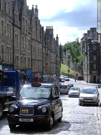 Edinburgh Taxi. St. Mary's Street. - Scotland - BRITISH ISLANDS. Foto No. 49081