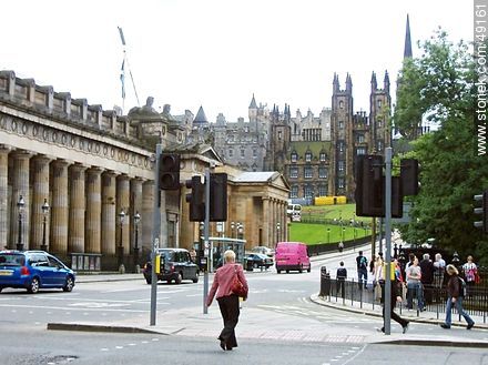 The Mound. National Galleries of Scotland. The Royal Scottish Academy. University of Edinburgh. - Scotland - BRITISH ISLANDS. Photo #49161
