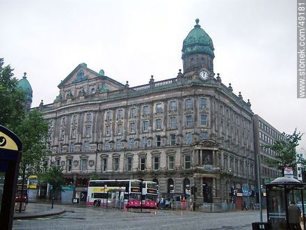 Scottish Providence Institution in Donegall Square West and Wellington Place - North Ireland - BRITISH ISLANDS. Photo #49181