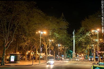 Plaza Cagancha and Liberty Statue - Department of Montevideo - URUGUAY. Photo #49450