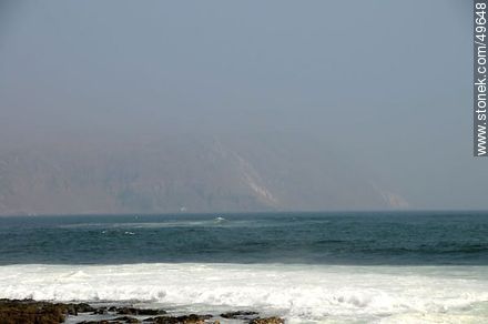 Pacific Ocean Coast in Arica. - Chile - Others in SOUTH AMERICA. Photo #49648