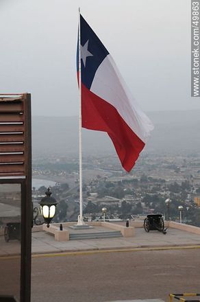 Chilean flag in the Morro de Arica - Chile - Others in SOUTH AMERICA. Photo #49863