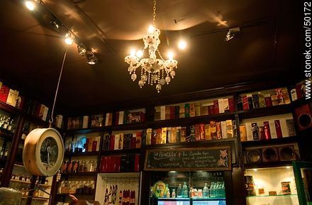 Bar y Almacén La Giraldita. - Department of Montevideo - URUGUAY. Foto No. 50172