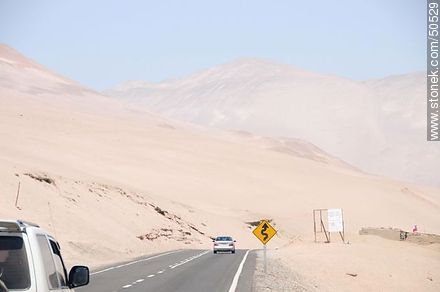 Carretera sinuosa. - Chile - Otros AMÉRICA del SUR. Foto No. 50529