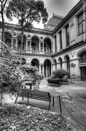 School of Law. - Department of Montevideo - URUGUAY. Photo #50922