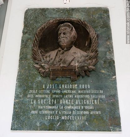 Homenaje a José Enrique Rodó - Departamento de Montevideo - URUGUAY. Foto No. 51242